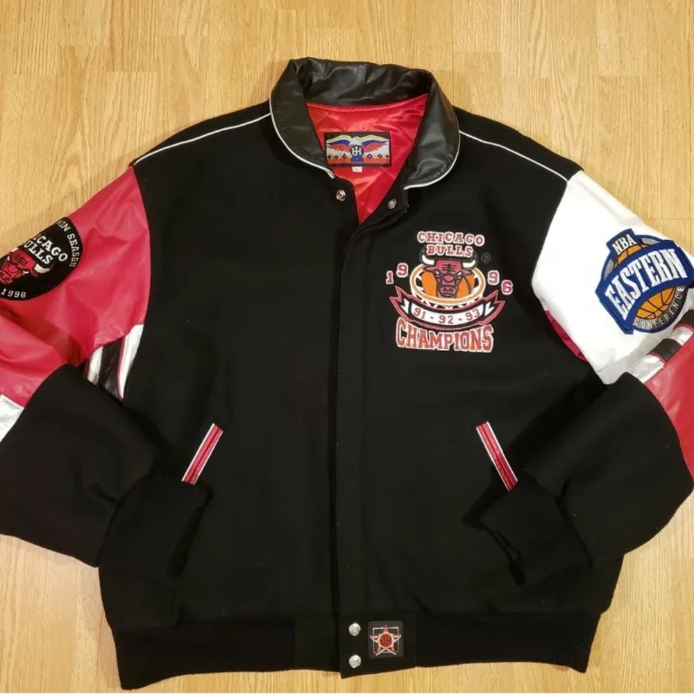 Chicago Bulls varsity jacket. The sleeves and,lettering,patches are all leather